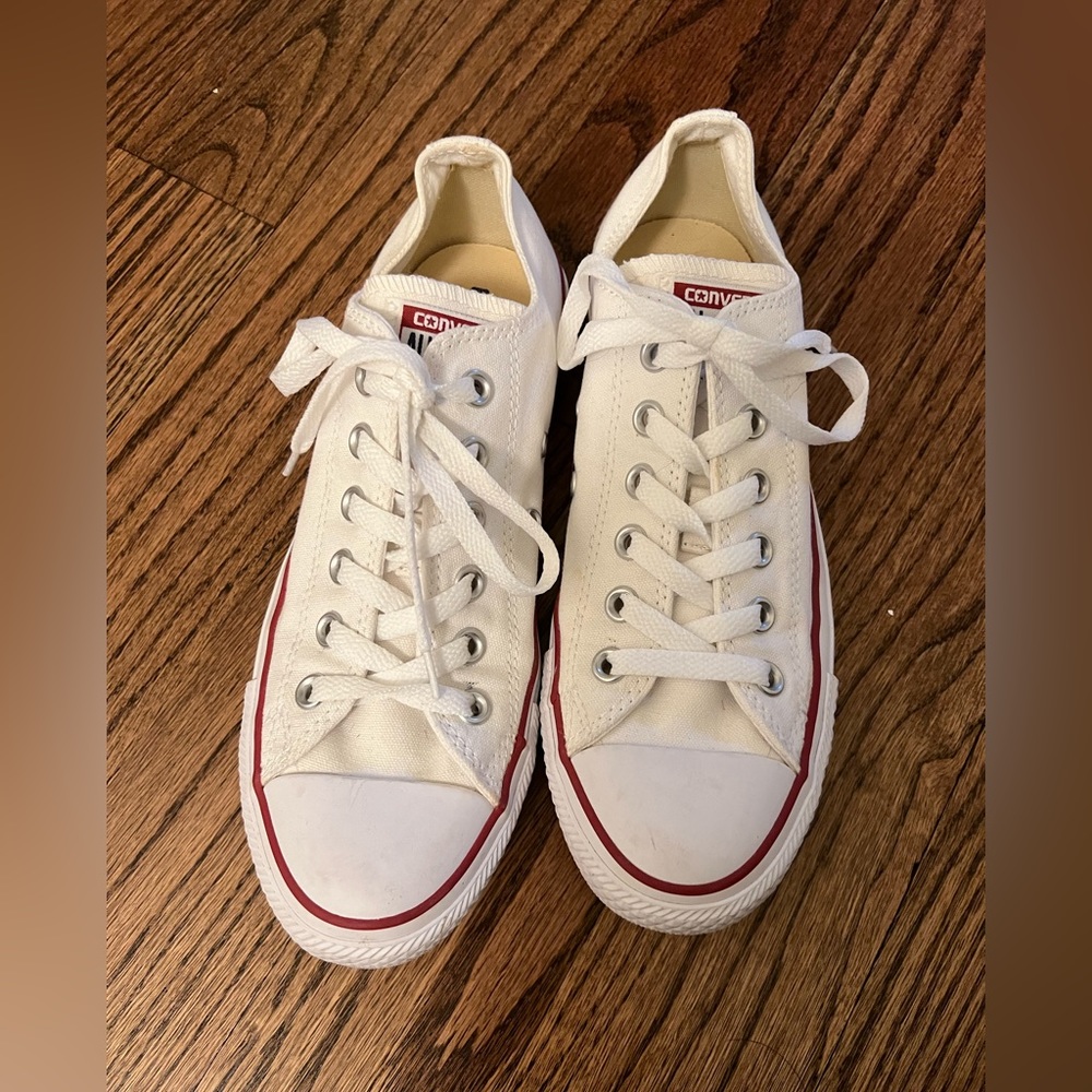 Converse Chuck Taylor All Star Classic Low Top